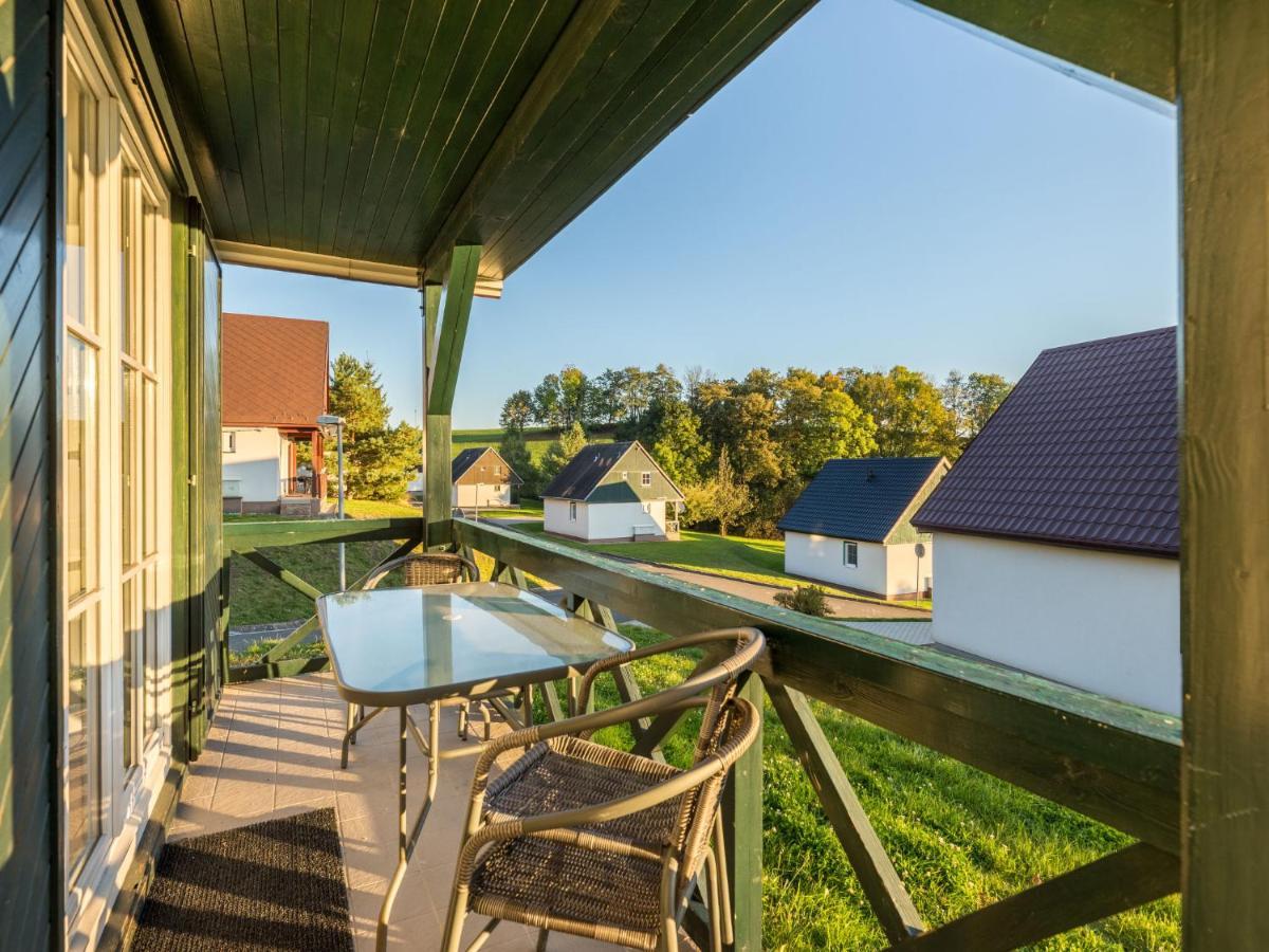 Holiday Home Holiday Hill 47 By Interhome Cista  エクステリア 写真