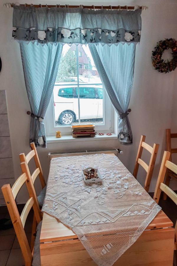 Holiday Home Holiday Hill 47 By Interhome Cista  エクステリア 写真