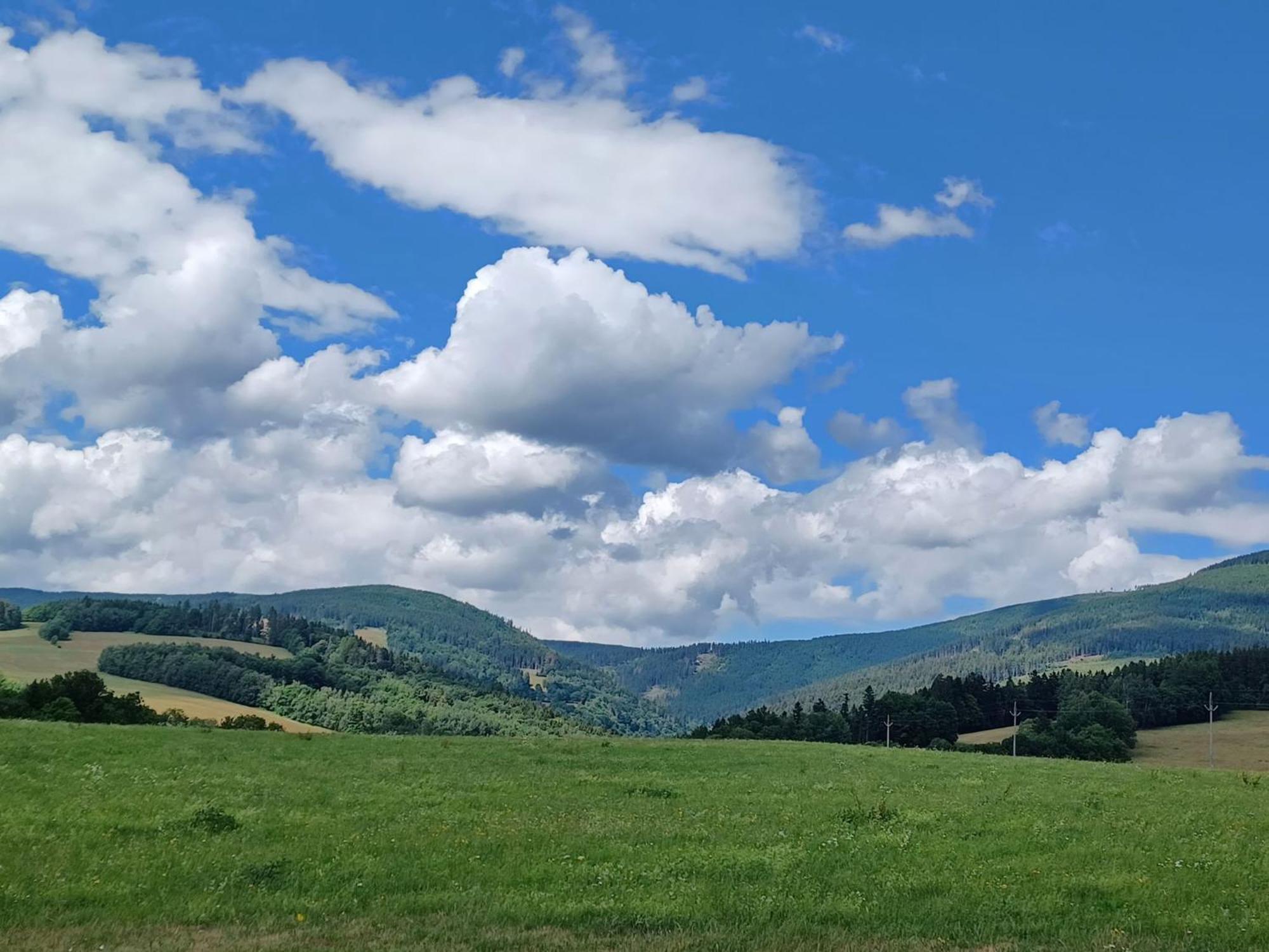 Holiday Home Holiday Hill 47 By Interhome Cista  エクステリア 写真
