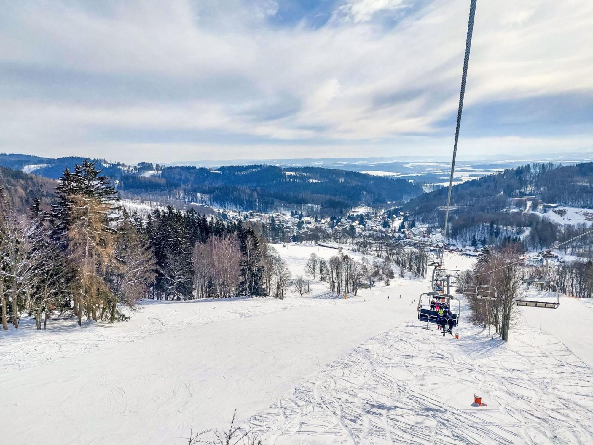 Holiday Home Holiday Hill 47 By Interhome Cista  エクステリア 写真
